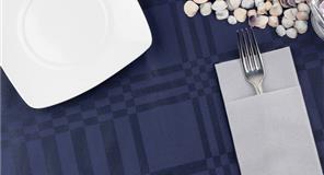 Mantel Extratela Cuadros 120x120cm Azul (Confeccionado a 116x116cm)